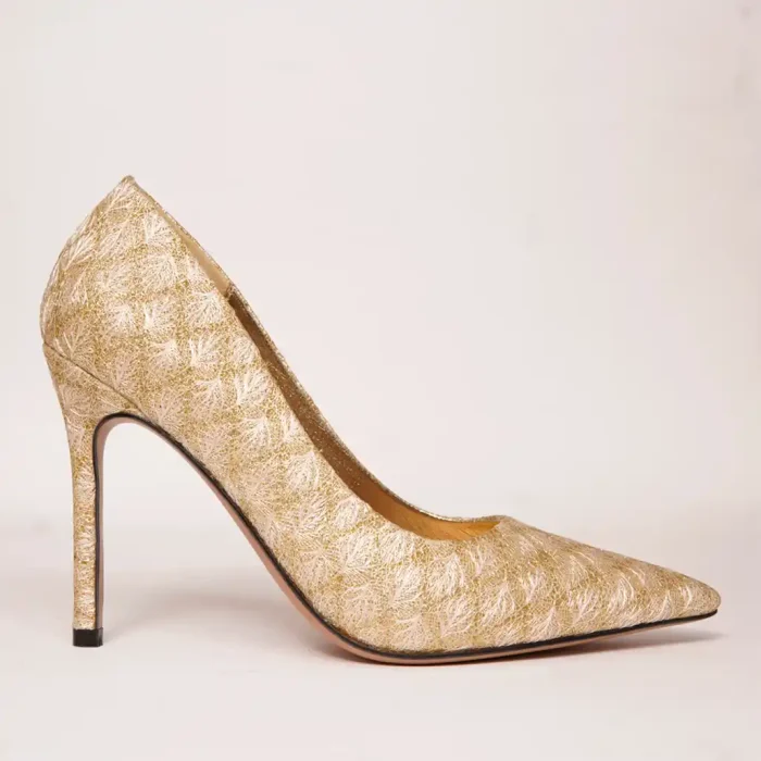 Women Royal Finish Court Shoe 8108208 - Image 2