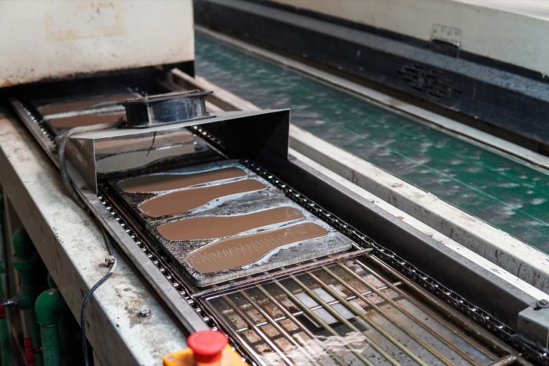 Automated cutting of footwear components